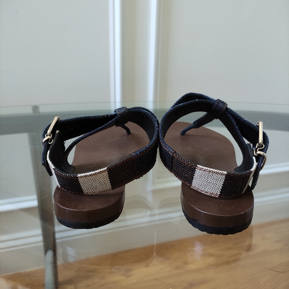 Burberry Canvas Plaid Check Ankle Strap Thong Sandals 38.5/8 - Picture 6 of 16